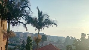 复式房, 2 间卧室, 吸烟房, 阳台 | 花园