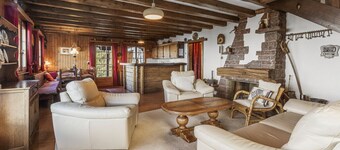 Family chalet with views of the Alps and lake, above Montreux in Caux