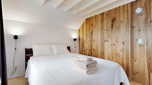 2 sovrum, strykjärn/strykbräda, gratis wi-fi och sängkläder