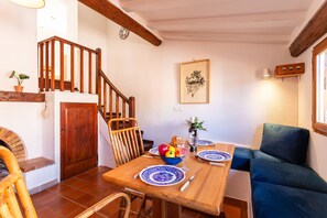 Dining - PERCHOIR AP4443 By Riviera Holiday Homes (Villefranche-sur-Mer)