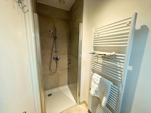 Apartment | Bathroom - Apartment in Brussels Near European Parliament (Brussels)