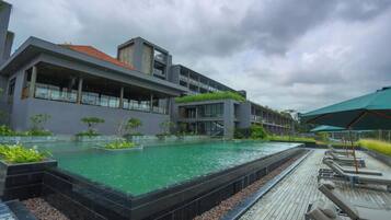 Piscina all'aperto