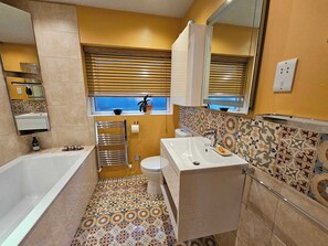 Shower, hair dryer, towels - Couples retreat on Dartmoor with stunning views (Mary Tavy)