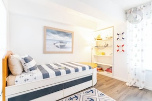 2 habitaciones, tabla de planchar con plancha y wifi gratis 