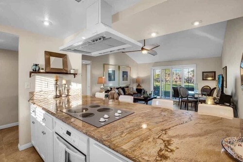 Fairway Retreat | 2BR Resorter