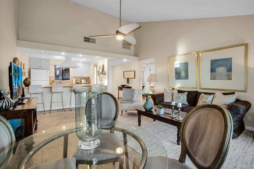 PD Resorter, 2BR with Golf course views!