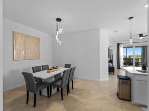 Dining - Wellen Park Golf Condo Balcony, Golf View - Pool - (Venice)