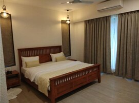 Deluxe Room | In-room safe, free WiFi