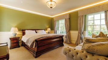 7 camere, ferro/asse da stiro, culla da viaggio, Wi-Fi