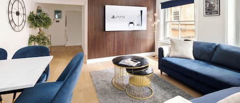 Superior House, 3 Bedrooms, Air conditioning | Exterior