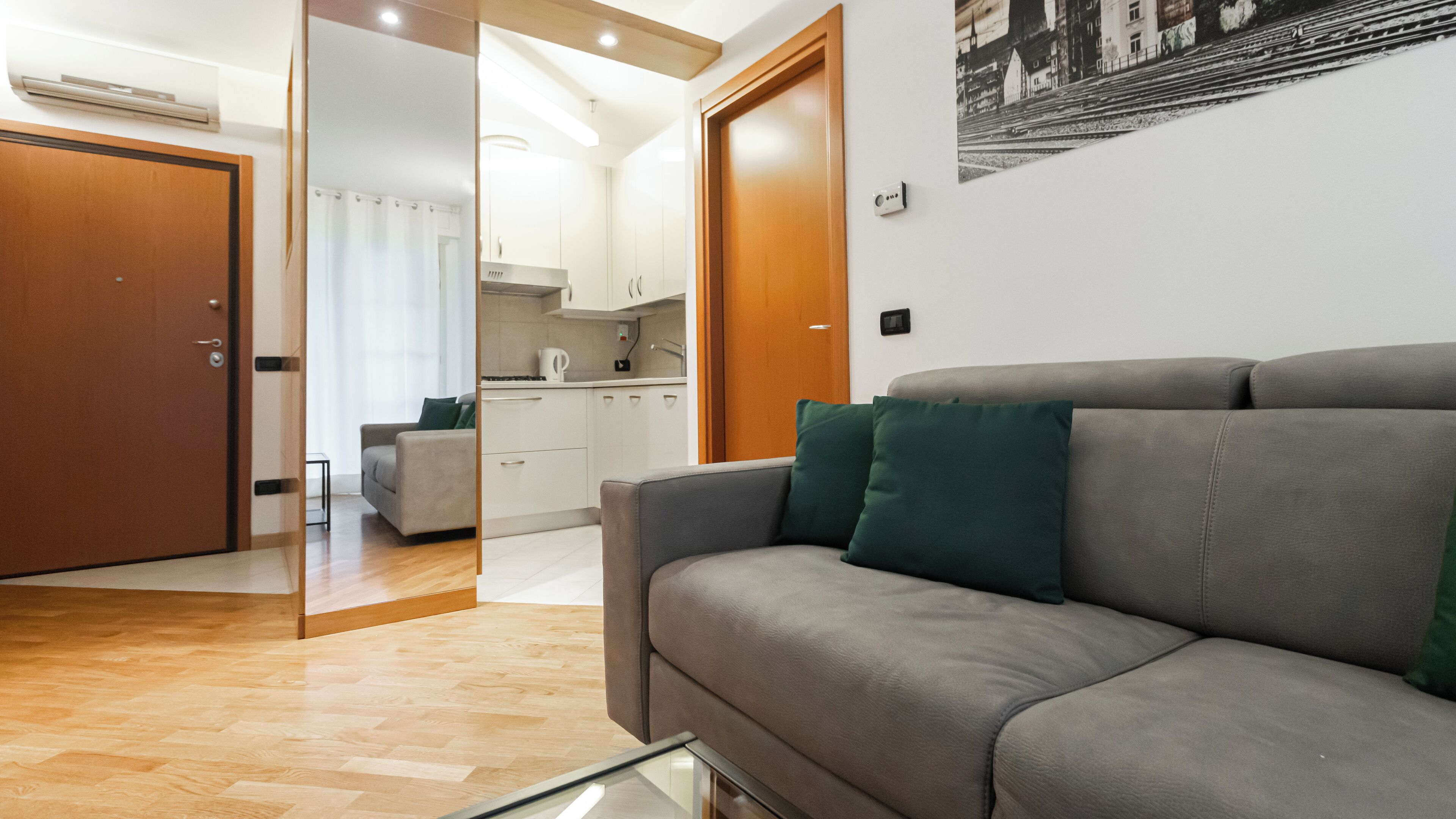 Apartment (1 Bedroom) | Interior