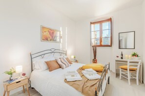 2 bedrooms, WiFi, bed sheets