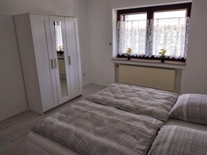 Room - Vacation apartment Westmünsterland - cycling, hiking, or just relaxing- (Borken)