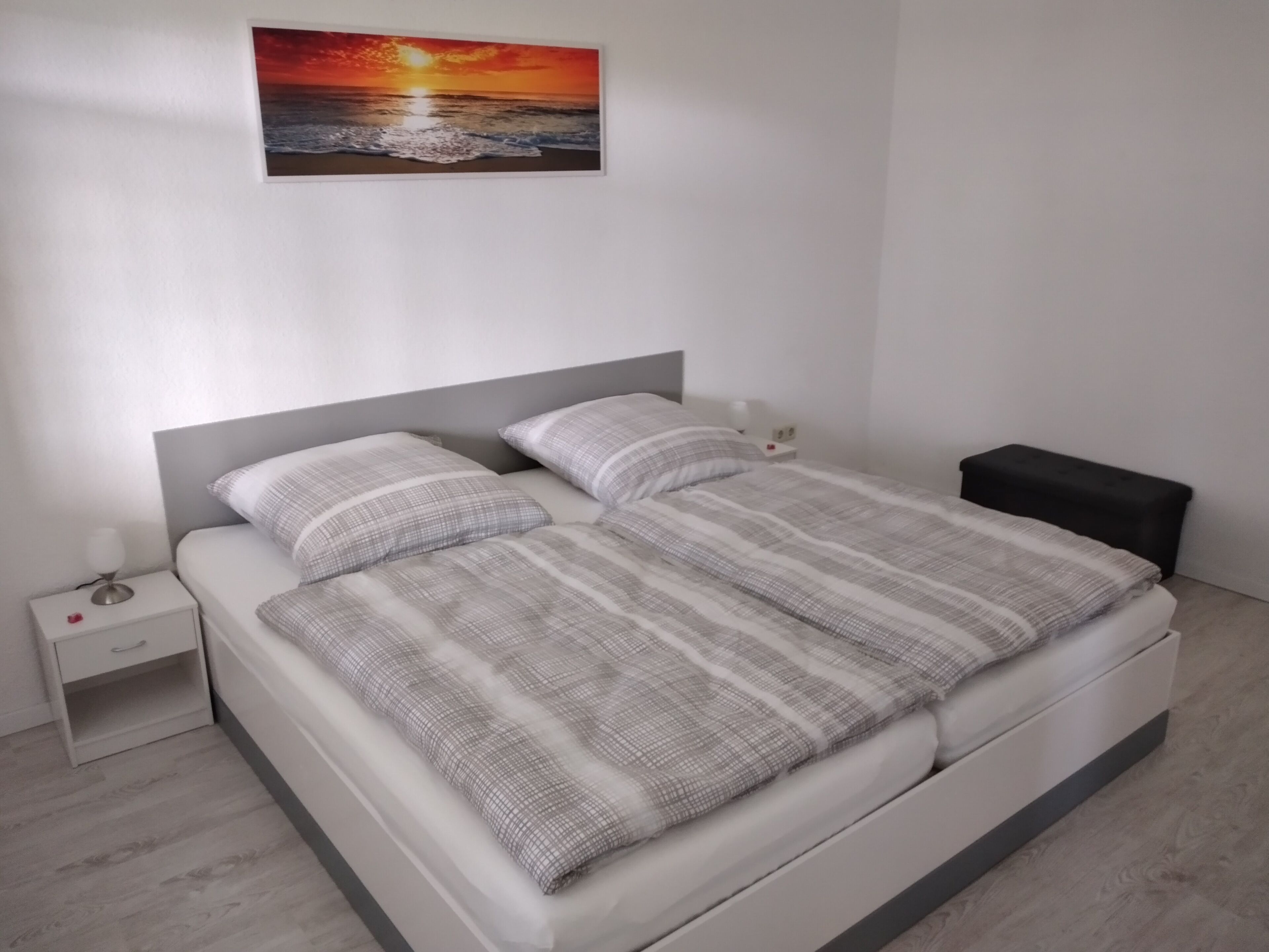 2 bedrooms, in-room safe, WiFi (free), bed sheets