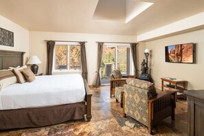 5 soveværelser, skrivebord, strygejern/strygebræt, weekendseng