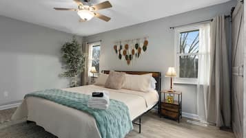 3 bedrooms, iron/ironing board, travel cot, WiFi