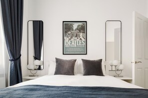 Luxury Duplex, 4 Bedrooms, Air conditioning | Premium bedding, in-room safe, individually decorated