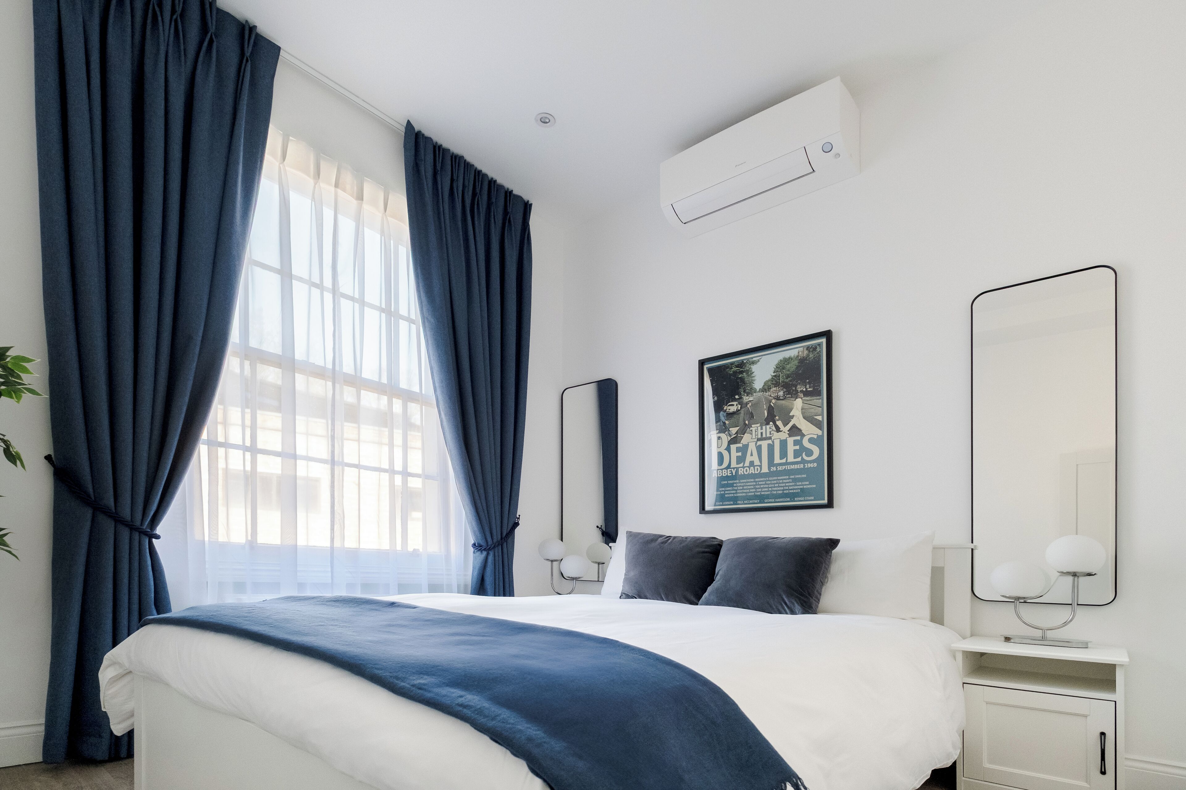 Dupleks Mewah, 4 kamar tidur, AC | Interior