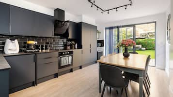 Luksusparitalo, 4 makuuhuonetta, ilmastointi | Sisätilat