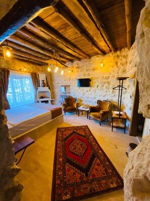 Premium bedding, iron/ironing board, free WiFi, bed sheets - LA DİAS CAVE CAPPADOCİA (Nevsehir)