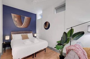 11 chambres, fer et planche à repasser, Wi-Fi, draps fournis