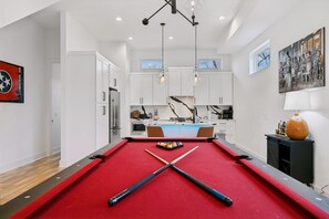 Games room - Luxury Nashville retreat w/ rooftop lounge & pool (Nashville)