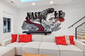 TV, fireplace, offices