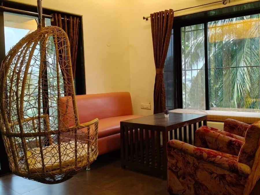 Deluxe Suite | Living area