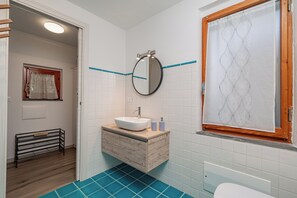 Apartment, 2 Schlafzimmer | Badezimmer | Bidet