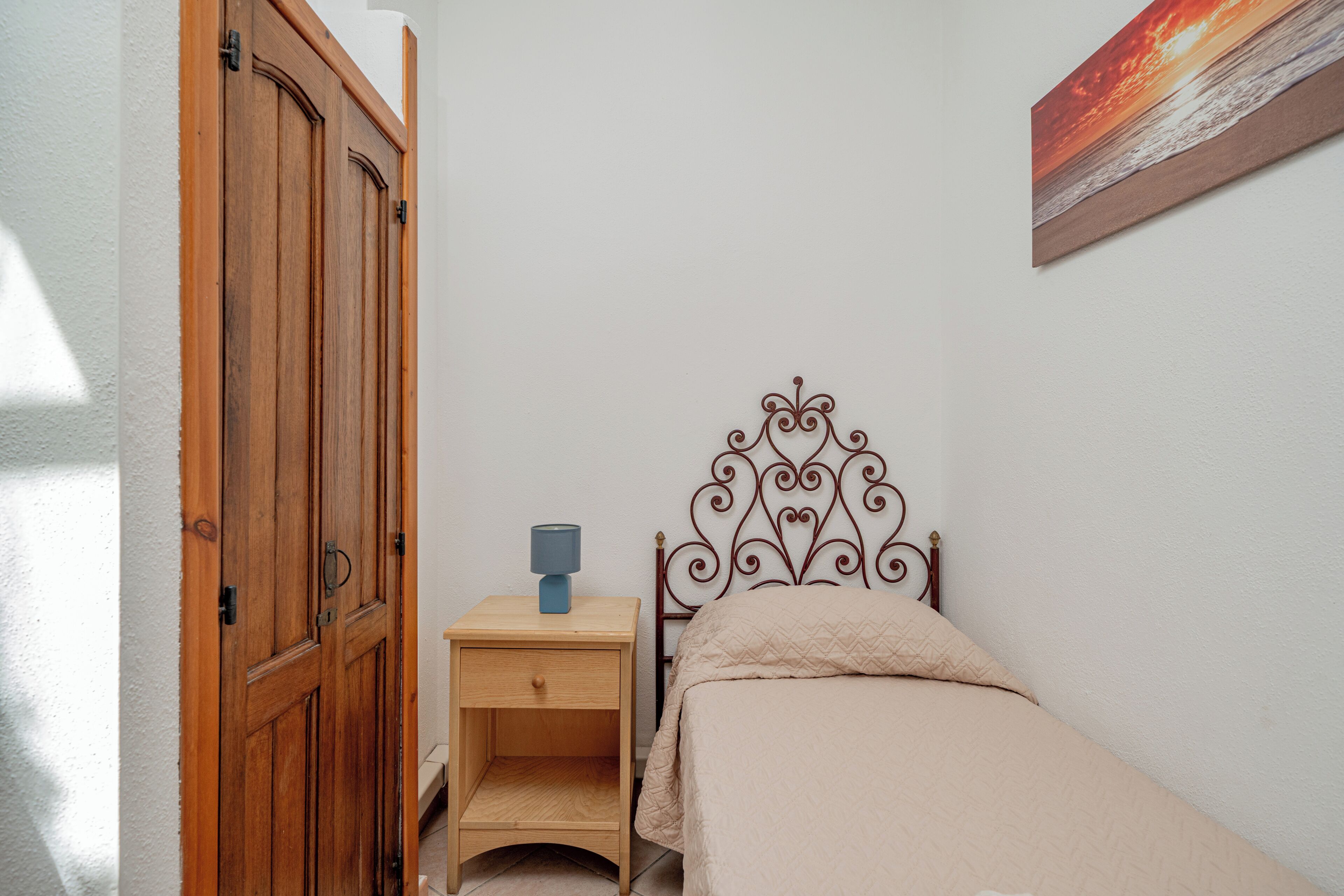 Apartment, 2 Bedrooms, Sea Facing | 2 bilik tidur, peralatan tempat tidur premium 