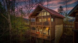 Exterior - Mountain Views | Hot Tub + Comm Pool | Near Dwntwn (Gatlinburg)