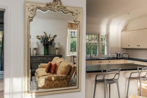 Badgemore Cottage - Pet friendly, sleeps 8