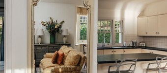 Badgemore Cottage - Pet friendly, sleeps 8