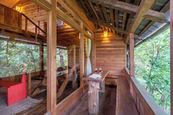 Cottage, 1 grand lit, balcon, vue montagne | Balcon