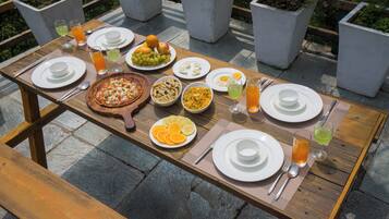 Breakfast area