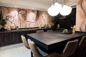Dining - Luxe 1BR Nest in Centro | Sunset Terrace for 3 (Santiago)