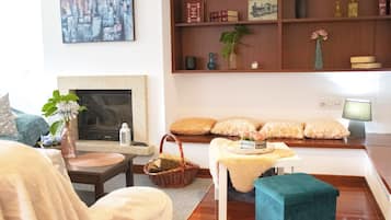 Superior Penthouse, 3 Bedrooms, Terrace | Living area | TV