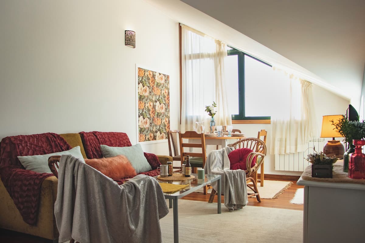 Deluxe Penthouse, 2 Bedrooms, Terrace | Living area