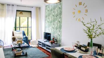 Apartment, 3 Bedrooms | Living area | TV