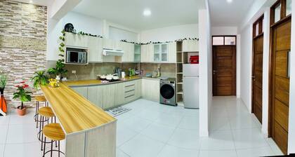 Charming 2-bedroom condo with WiFi in brilliant Cochabamba