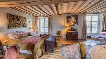 11 chambres, Wi-Fi, draps fournis
