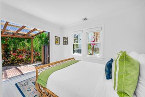 2 Schlafzimmer, Schreibtisch, Bügeleisen/Bügelbrett, kostenloses WLAN