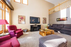 Télévision, table de tennis de table