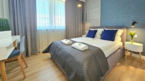 Appartement Confort, balcon | 1 chambre, accès au Wi-Fi (inclus)