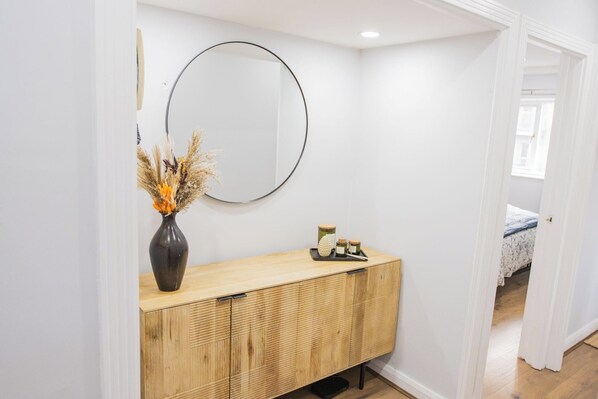 Apartment | Interior - Sienna Haven 2 Bed 1 Bath and Park (Birmingham)