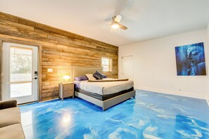 Interior - 7 Mi to Dtwn Atl: Sleek & Modern Home! (Atlanta)