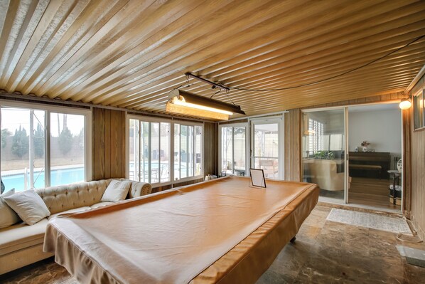 House (3 Bedrooms) | Interior - 10 Mi to Redondo Beach: Carson Home w/ Pool Table! (Carson)