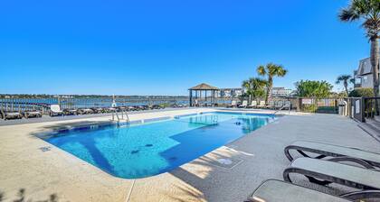 Waterfront Gem w/ Balcony in Garden City