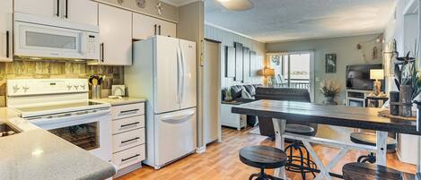 Apartment (2 Bedrooms) | Front of property