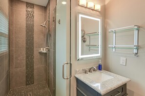 House (3 Bedrooms) | Interior - Pets Welcome: Home w/ Deck & Patio in Hockley! (Tomball)